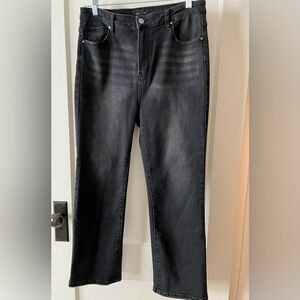 Risen Jeans in Black Stretch Denim 15/32